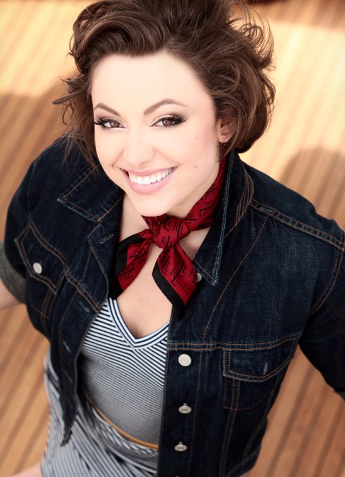 Leah Gibson Leah Gibson