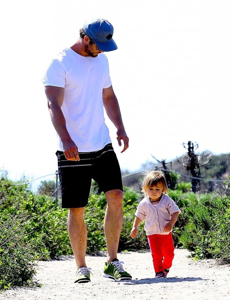 Chris Hemsworth Chris Hemsworth