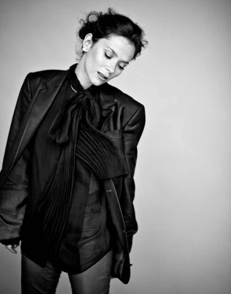 Anna Friel Anna Friel