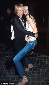 L'Wren Scott