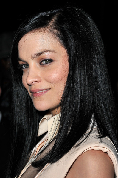 Leigh Lezark