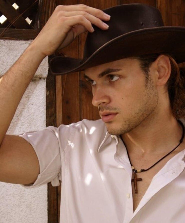 Adan Canto