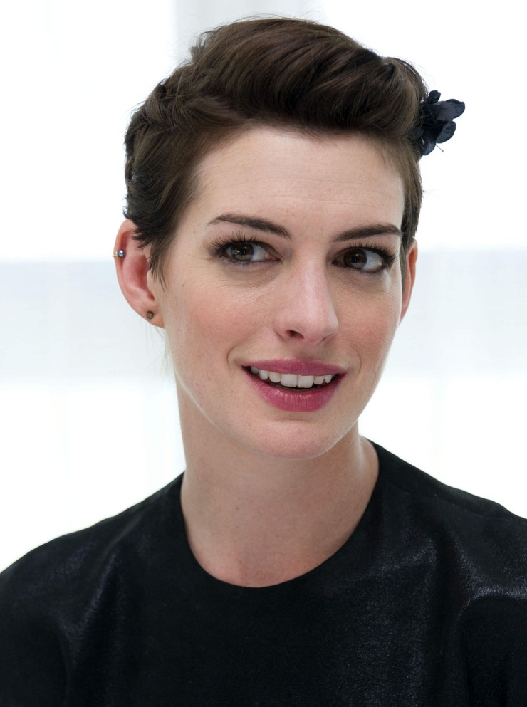Anne Hathaway