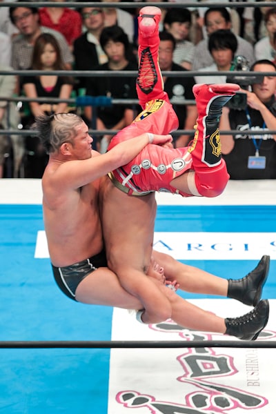 Minoru Suzuki