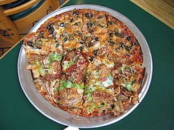 St. Louis-style pizza