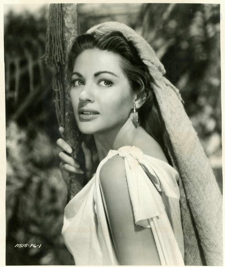 Yvonne De Carlo Yvonne De Carlo