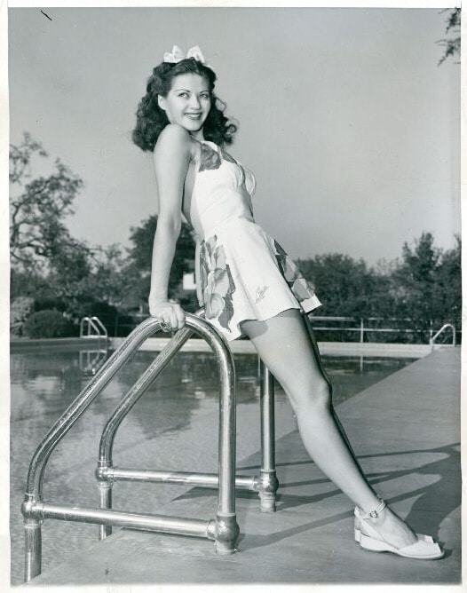 Yvonne De Carlo