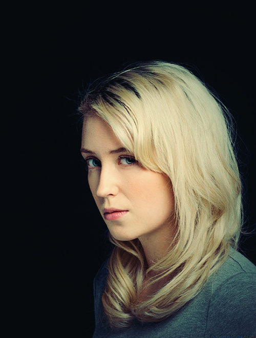 Lily Loveless Lily Loveless