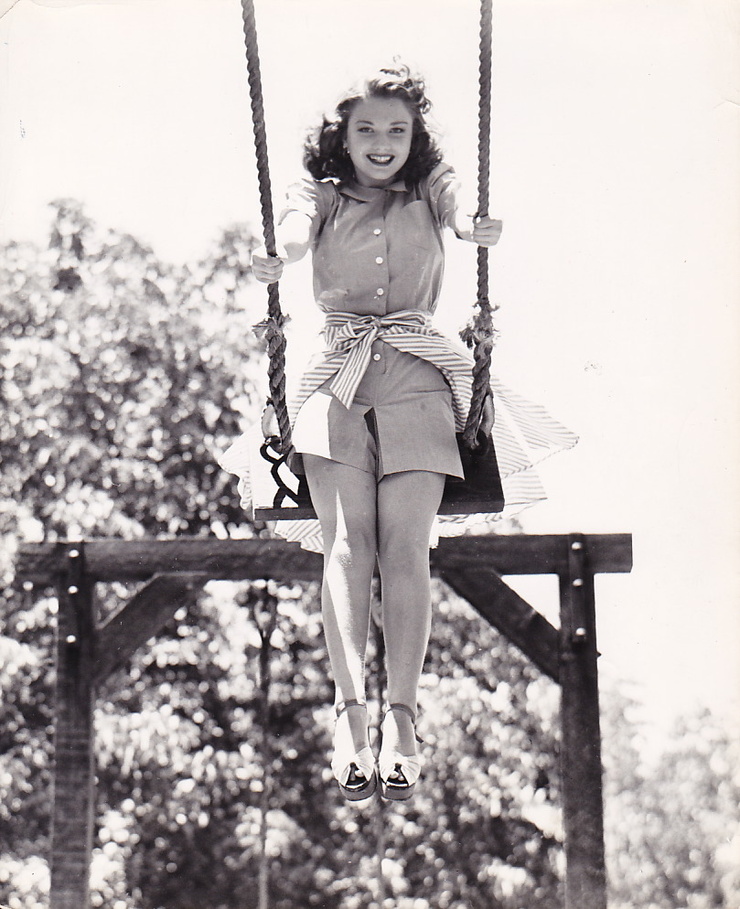 Anne Baxter