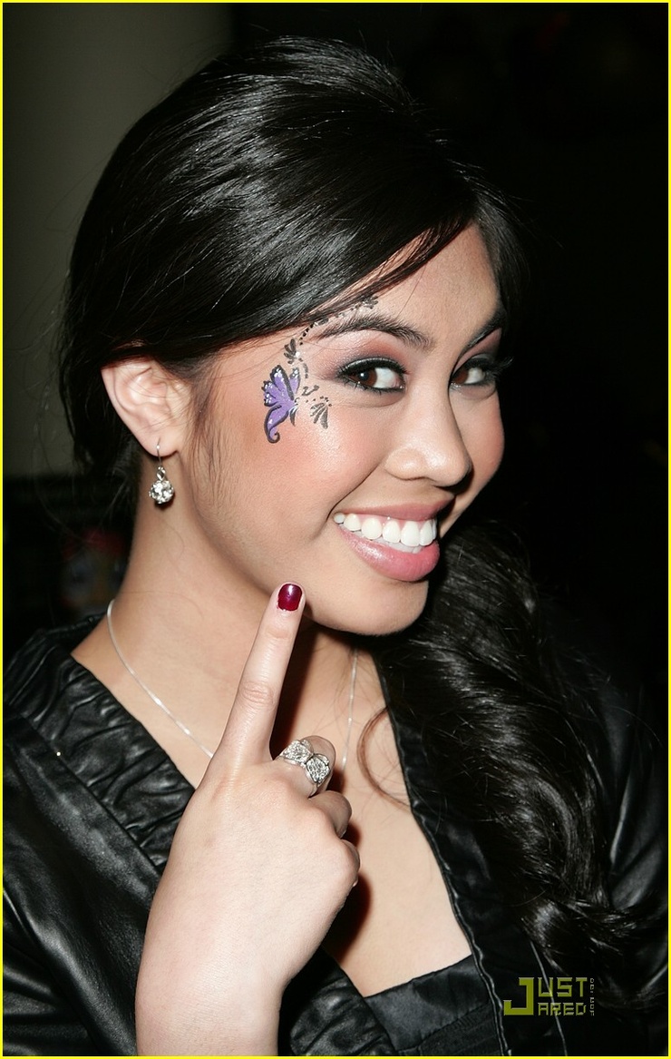 Ashley Argota