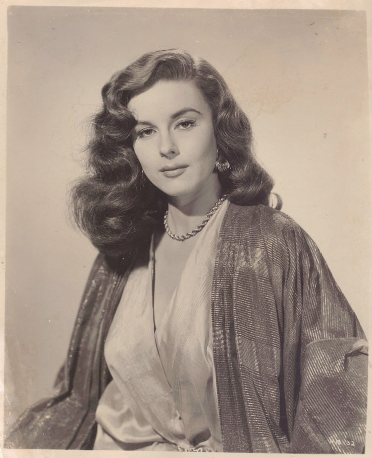 Elaine Stewart