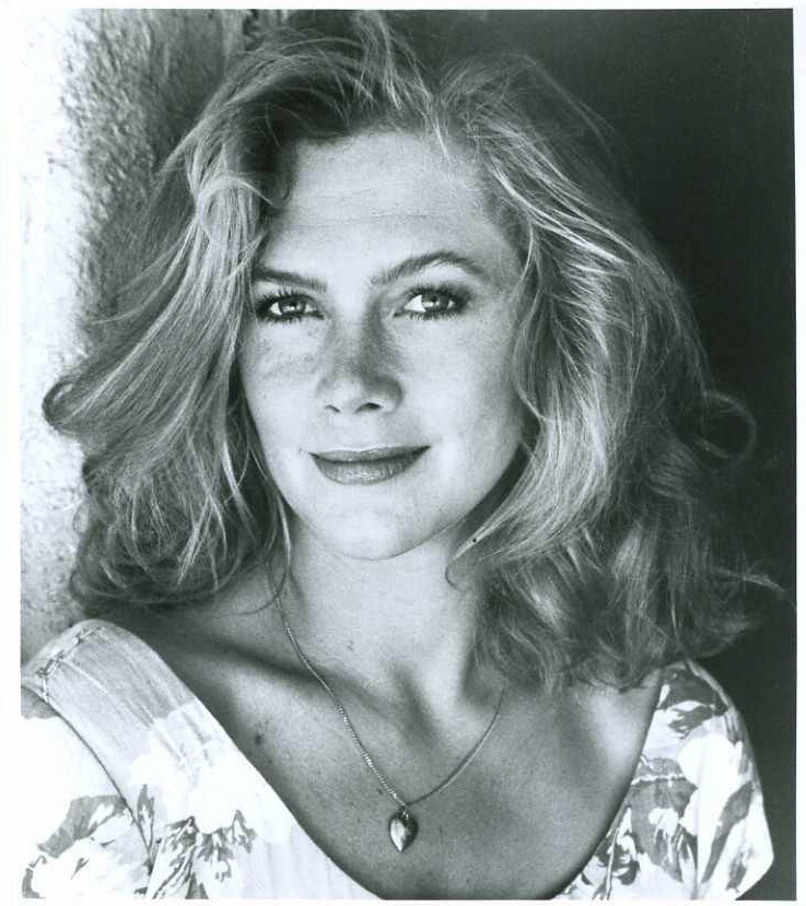 Kathleen Turner Kathleen Turner