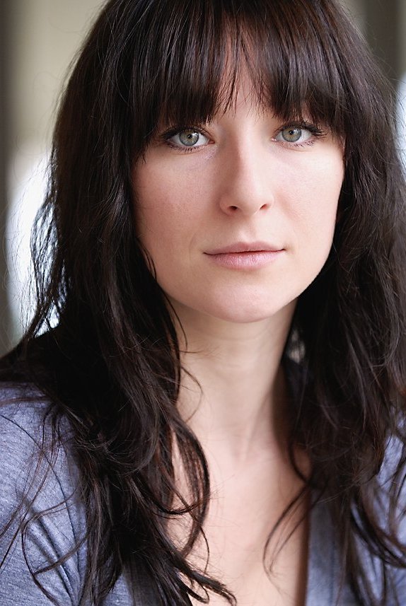 Isidora Goreshter Isidora Goreshter