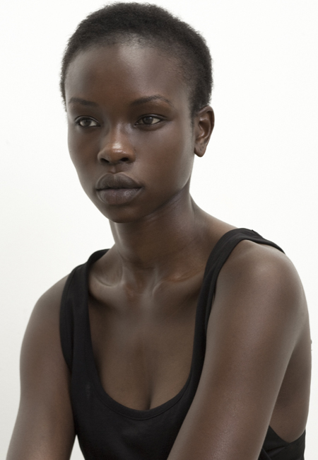 Yaya Deng