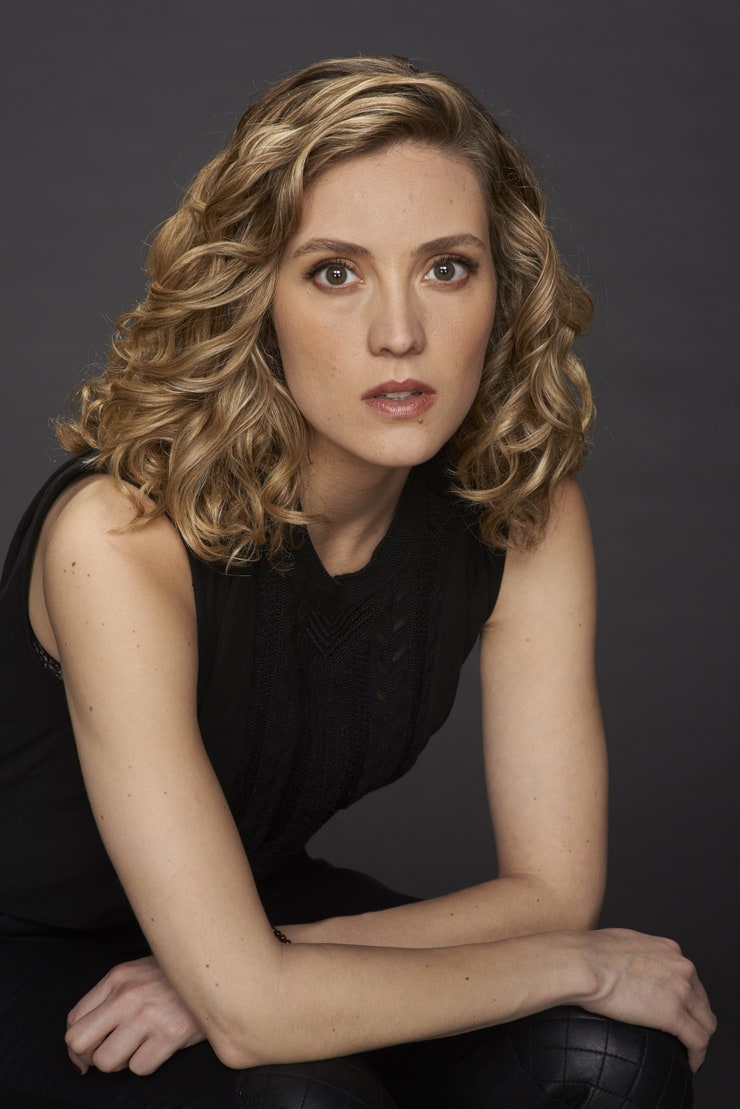 Evelyne Brochu