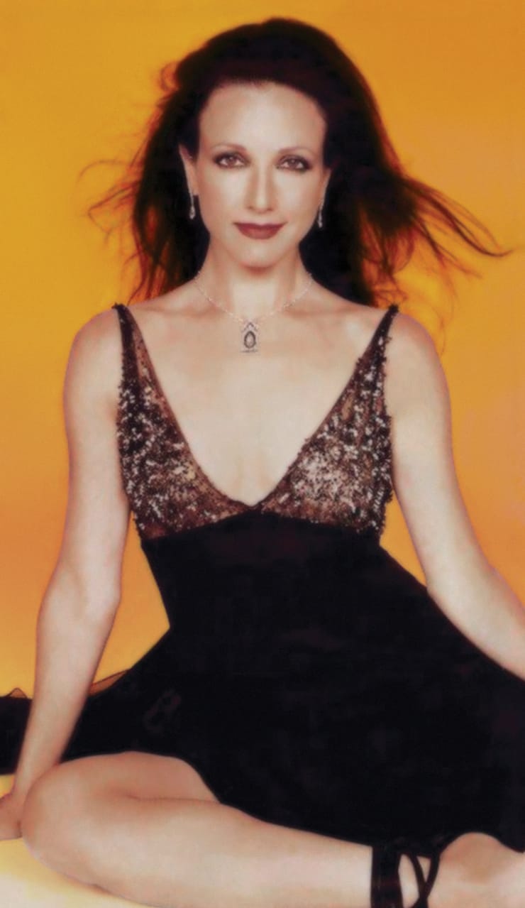 Bebe Neuwirth