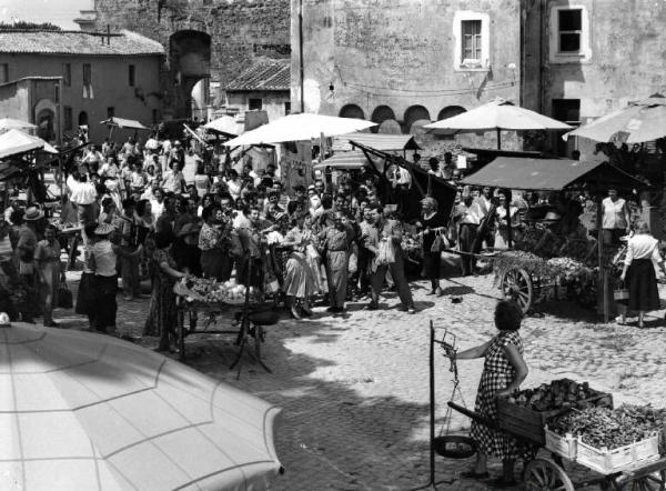 Seven Hills of Rome                                  (1957)