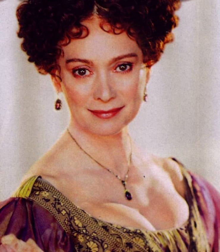 Francesca Annis