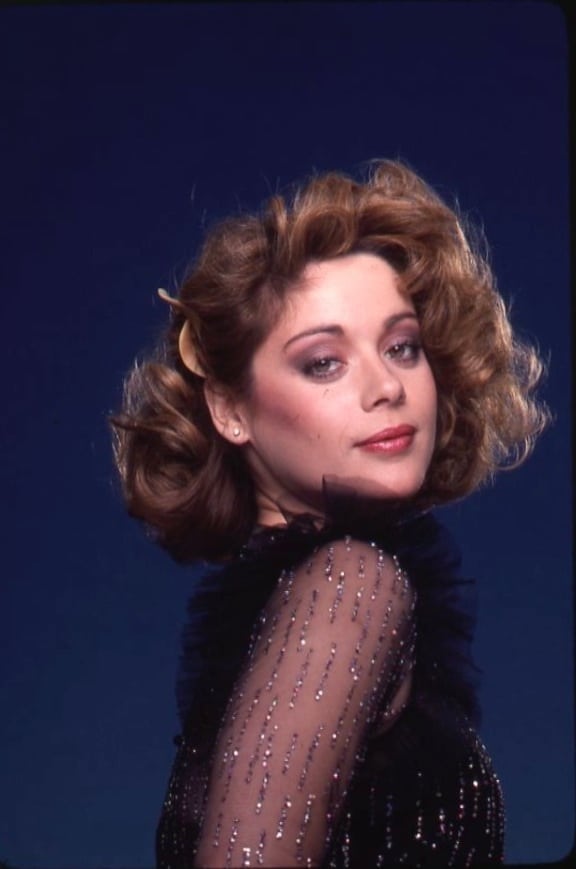 Donna Pescow Net Worth.