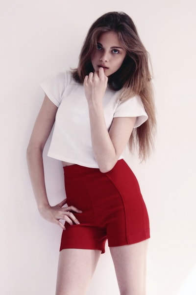 Anya Summers Anya Summers
