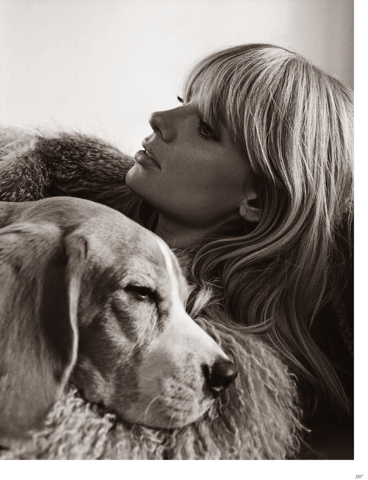 Julia Stegner Julia Stegner