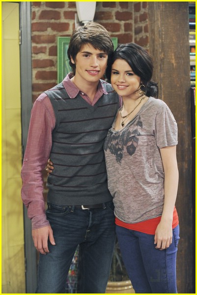 Gregg Sulkin