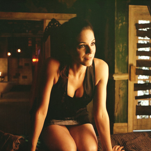 anna silk hot gif