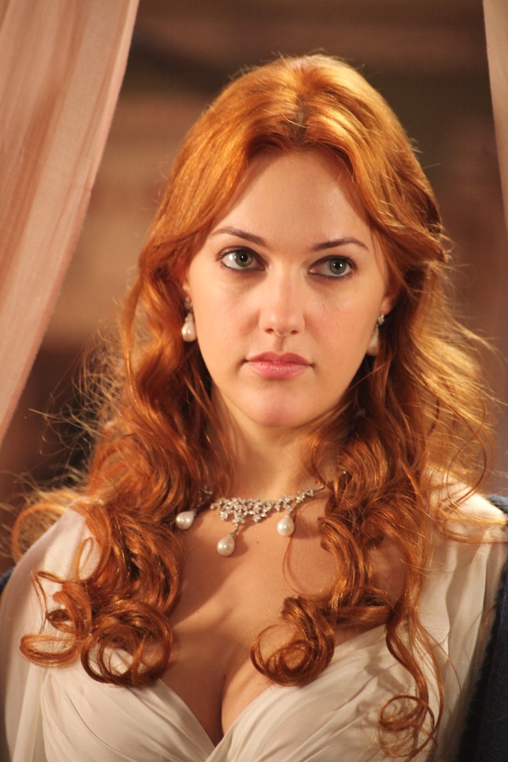Meryem Uzerli