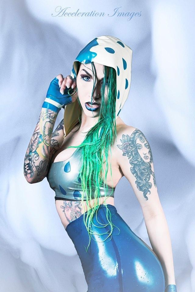 Poppy Del