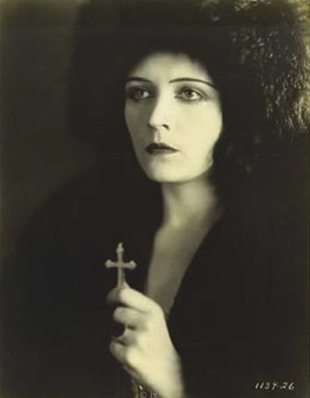 Pola Negri