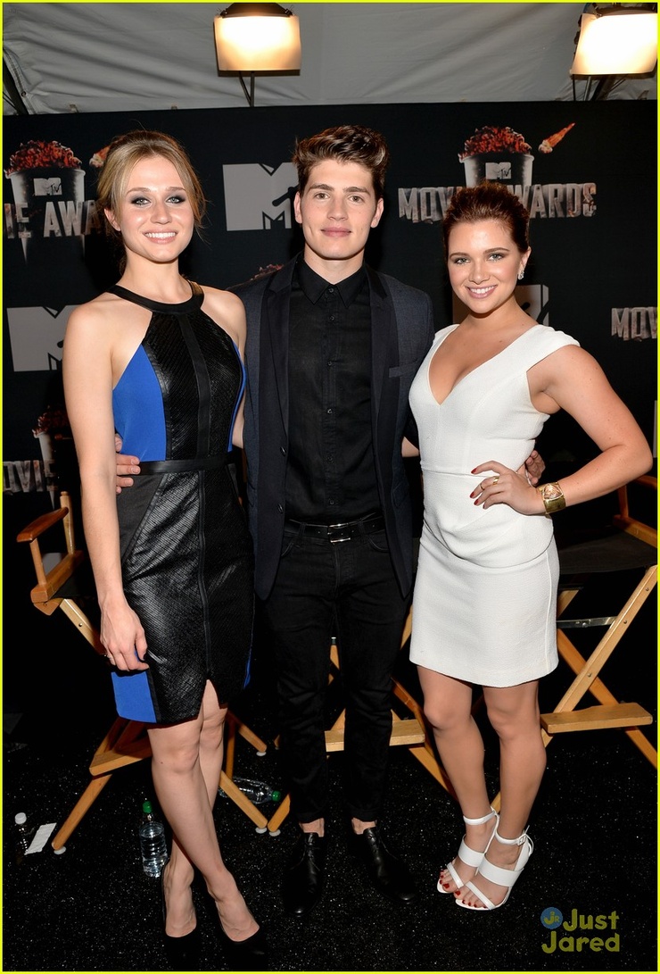 Katie Stevens Katie Stevens