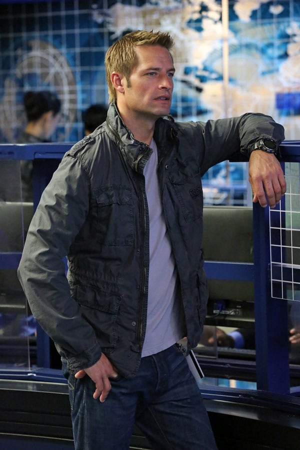 Picture of Josh Holloway