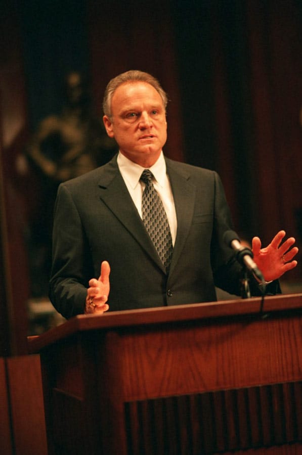 Bill Smitrovich Bill Smitrovich