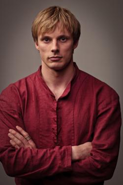 Arthur Pendragon (Bradley James)