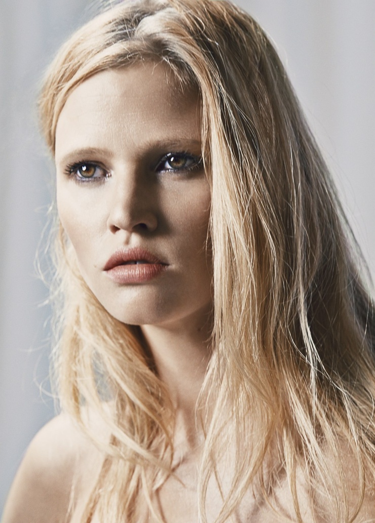 Lara Stone