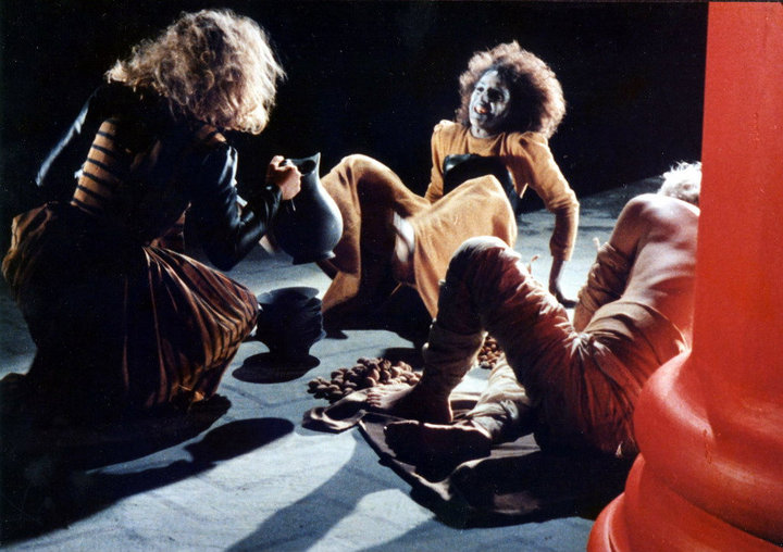 Topos                                  (1985)