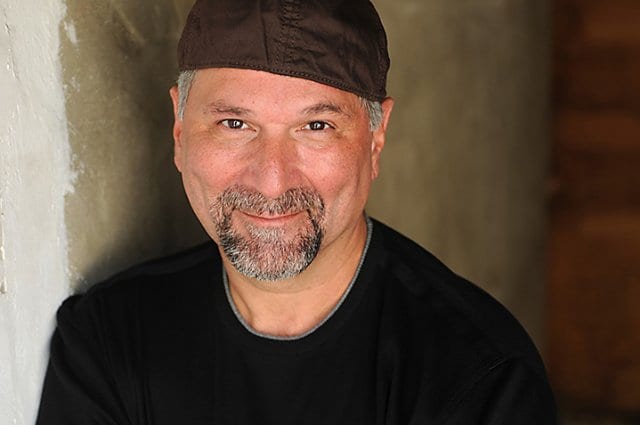 John Kapelos