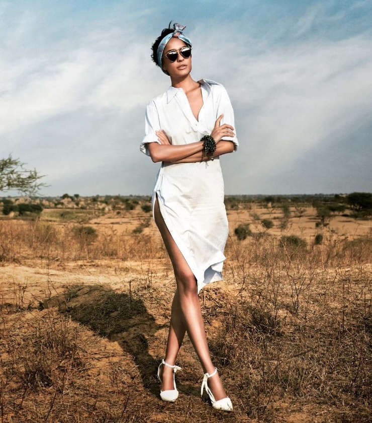 Lisa Haydon Lisa Haydon