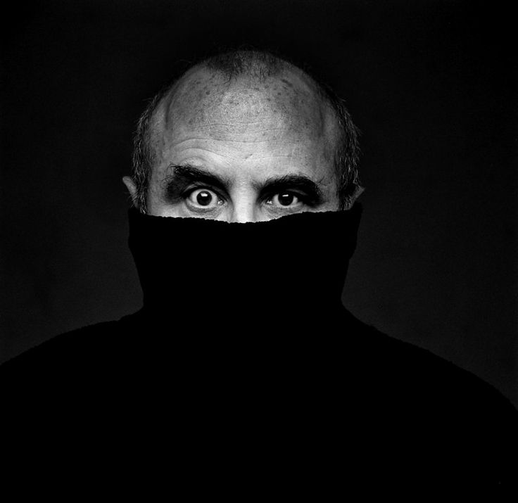 Bob Hoskins Bob Hoskins