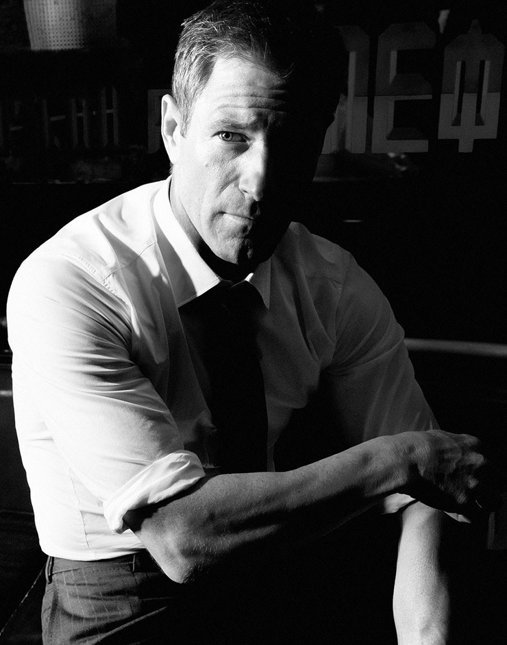 Aaron Eckhart Aaron Eckhart