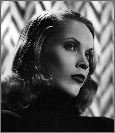 Vampira Vampira