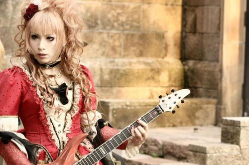 Hizaki