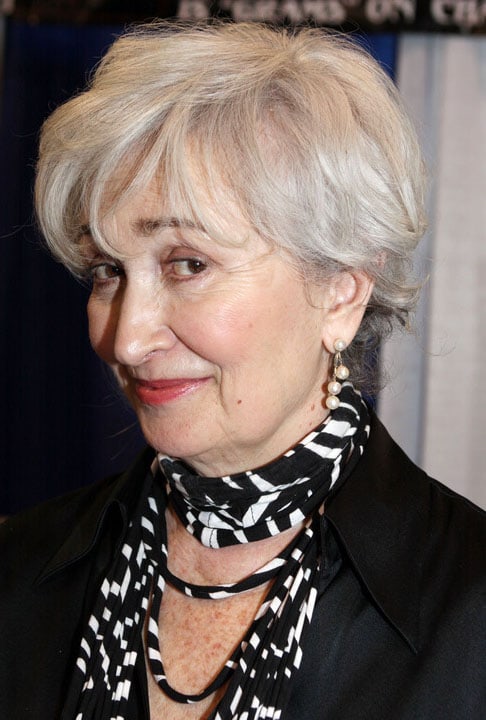 Jennifer Rhodes