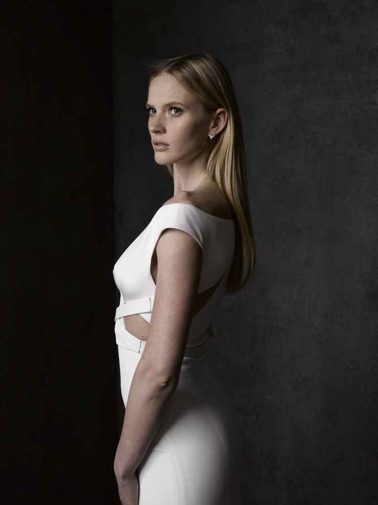 Anne Vyalitsyna Anne Vyalitsyna