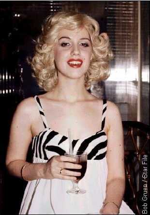 Cyrinda Foxe Cyrinda Foxe