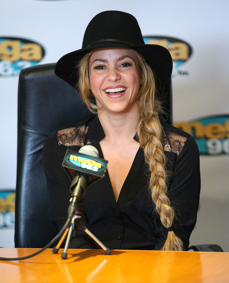 Shakira Shakira