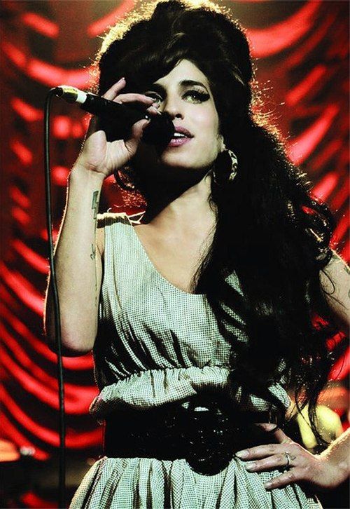 Amy Winehouse: I Told You I Was Trouble - Live in London