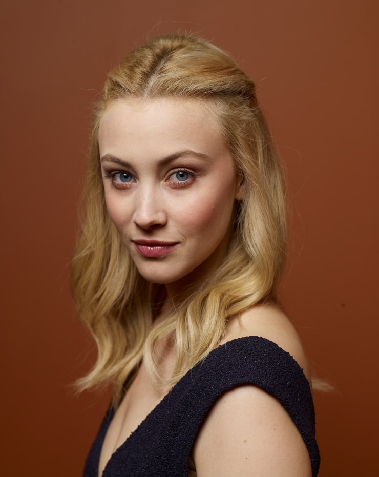 Sarah Gadon