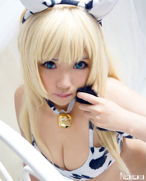 Neneko (肉感少女) Neneko (肉感少女)