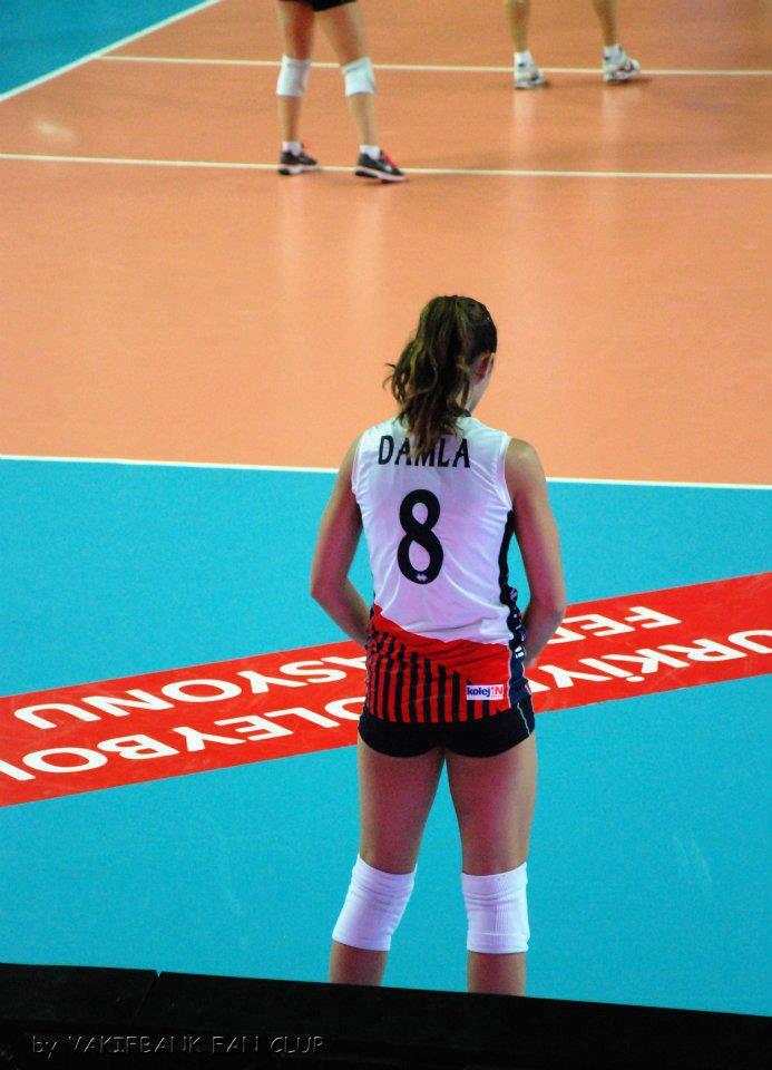 Damla Cakiroglu
